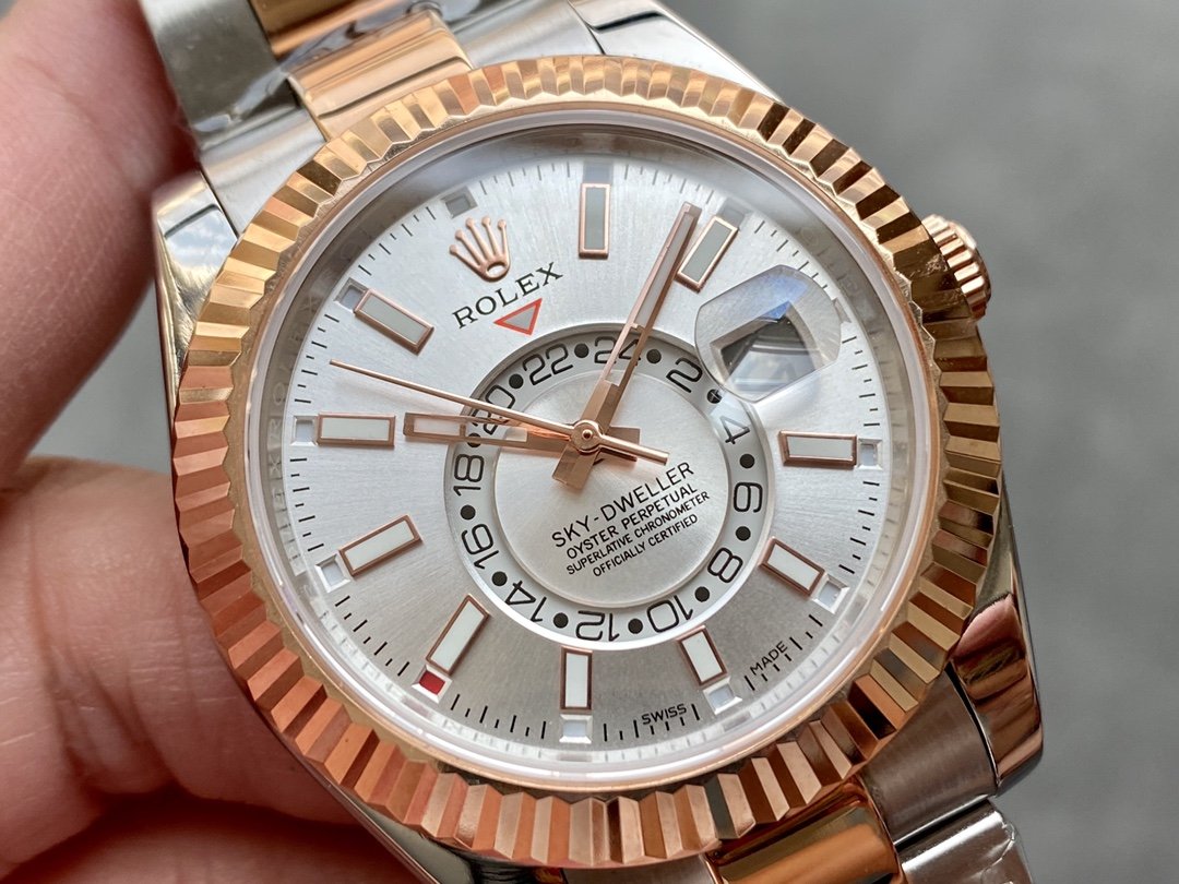 SKY-DWELLER TWO-TONE 42 ROSE GOLD BEZEL GREY DIAL