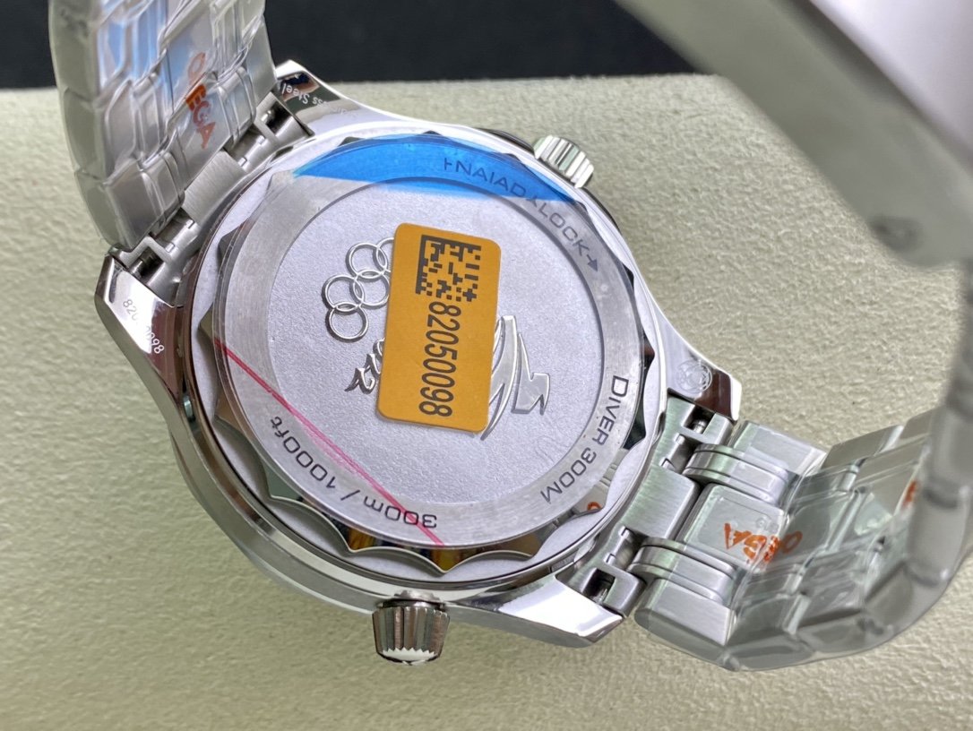 SEAMASTER DIVER 300 STAINLESS STEEL BLUE DIAL