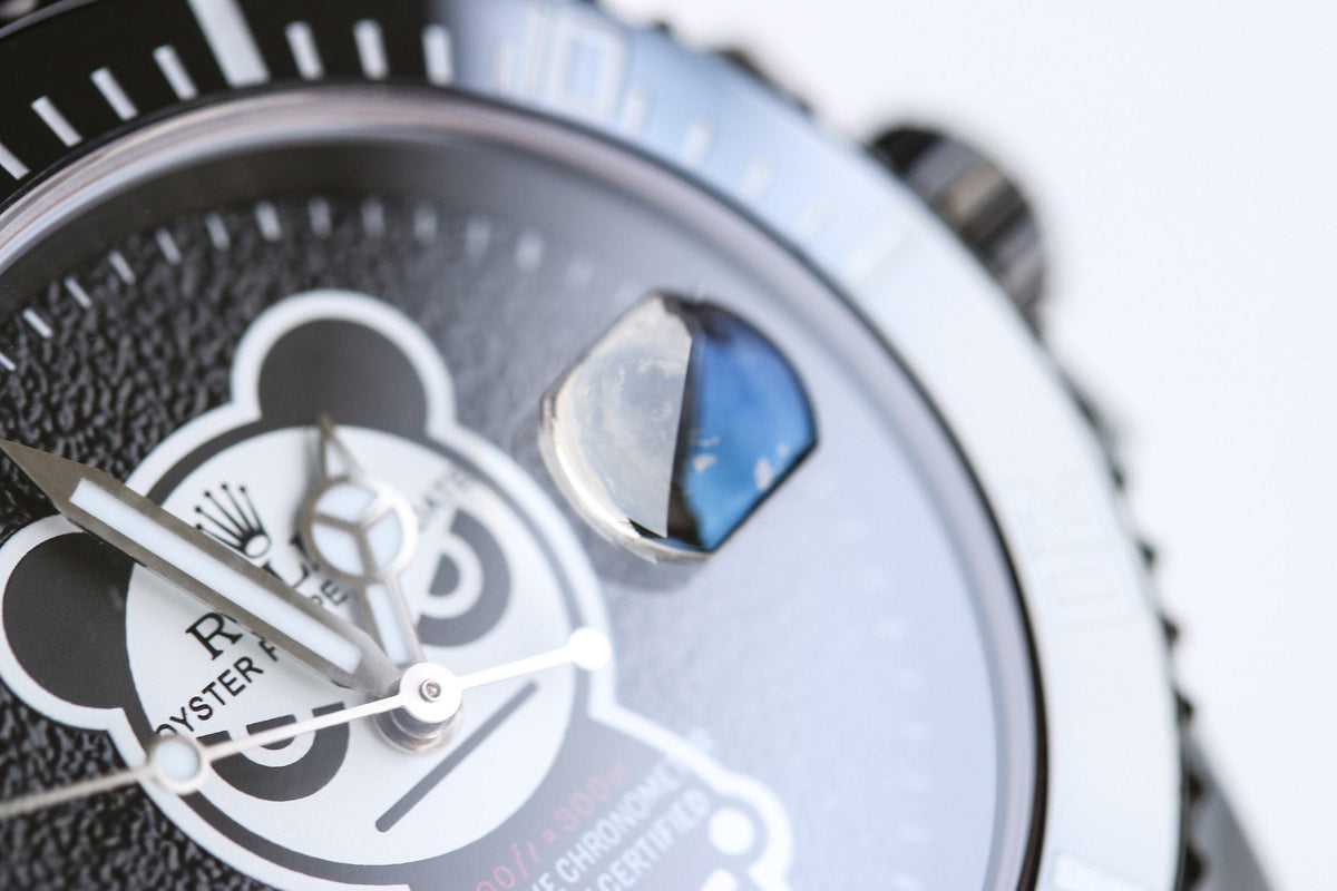 SUBMARINER DATE 40MM CUSTOM BLACK BEZEL