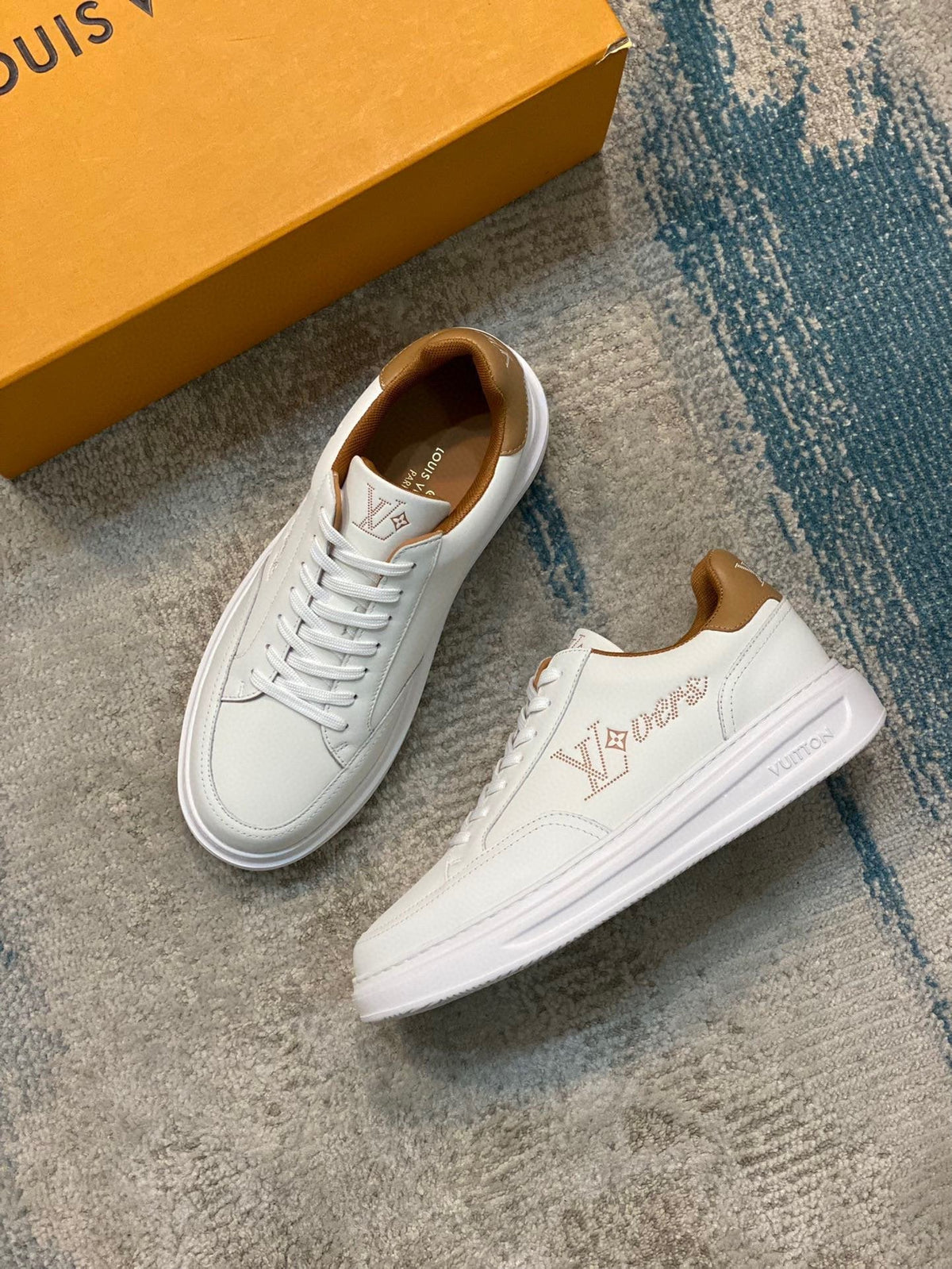 LV BEVERLY SNEAKER WHITE
