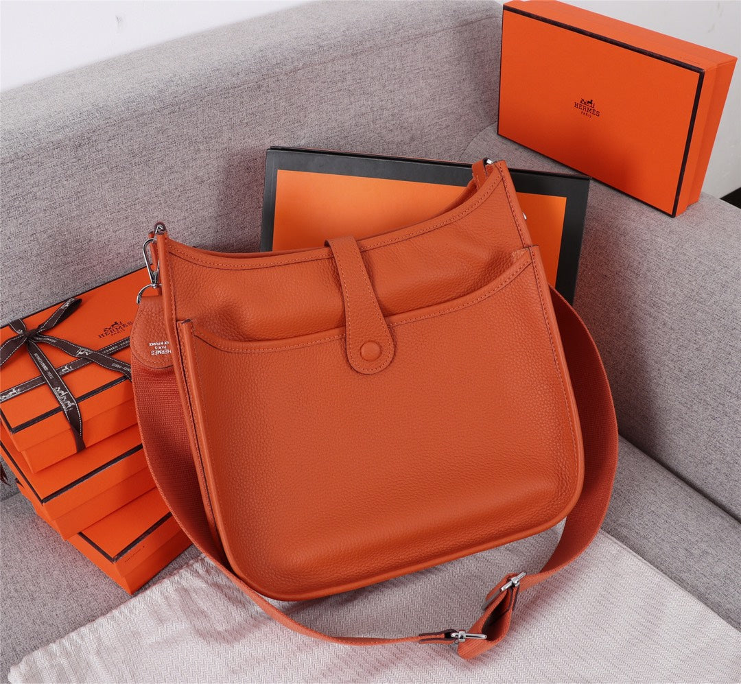 HM EVELYNE BAG 28 RED ORANGE TOGO