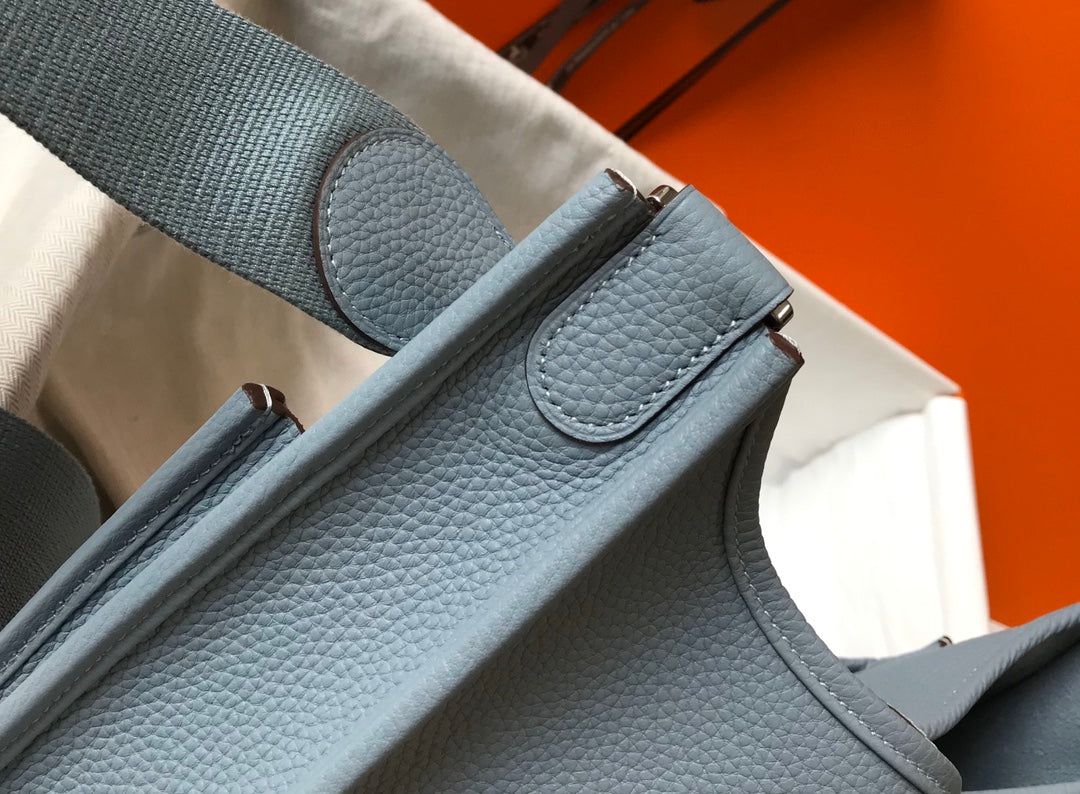 HM EVELYNE BAG 28 BLUE TOGO