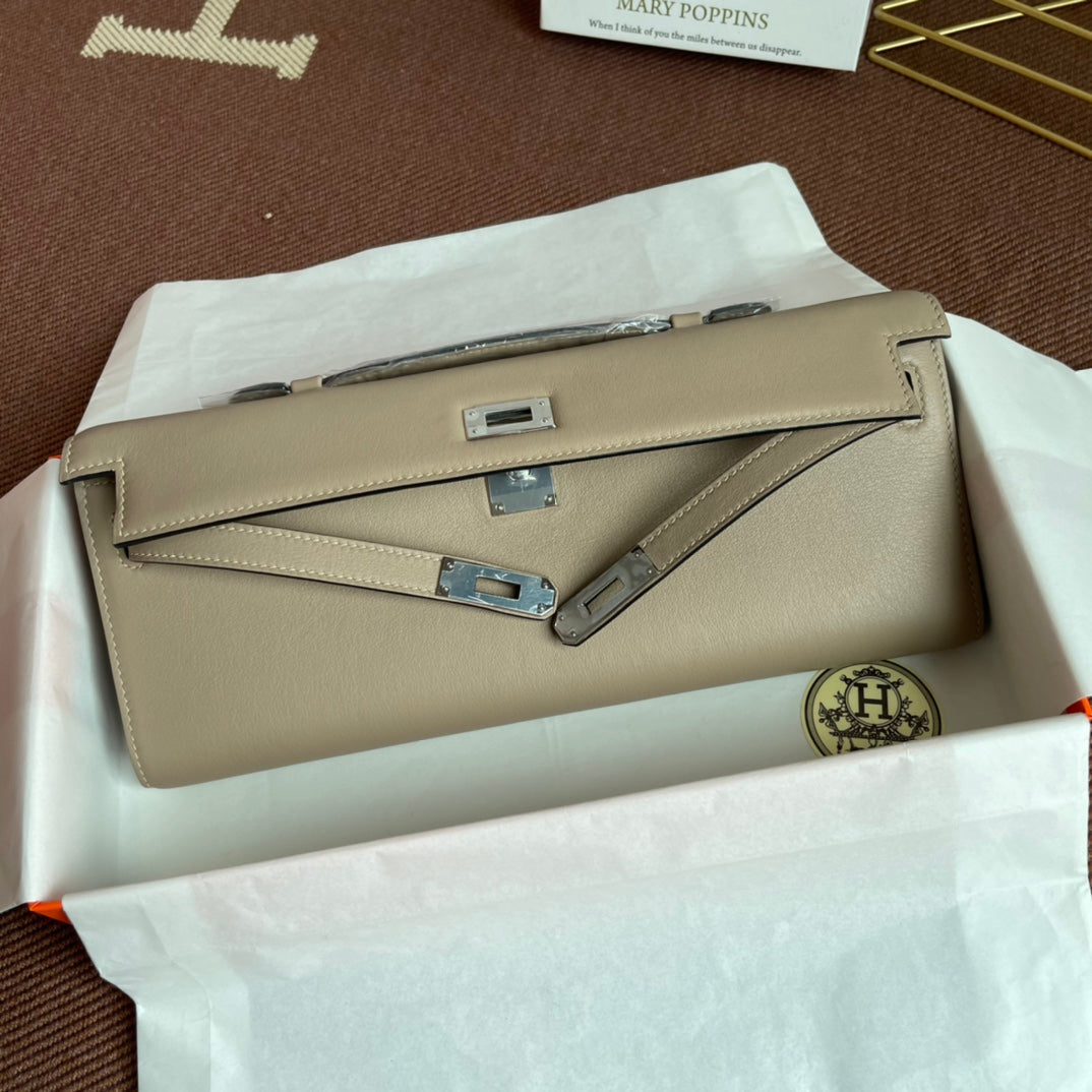 HM Kelly Cut 31cm Light Grey Swift Leather Shw