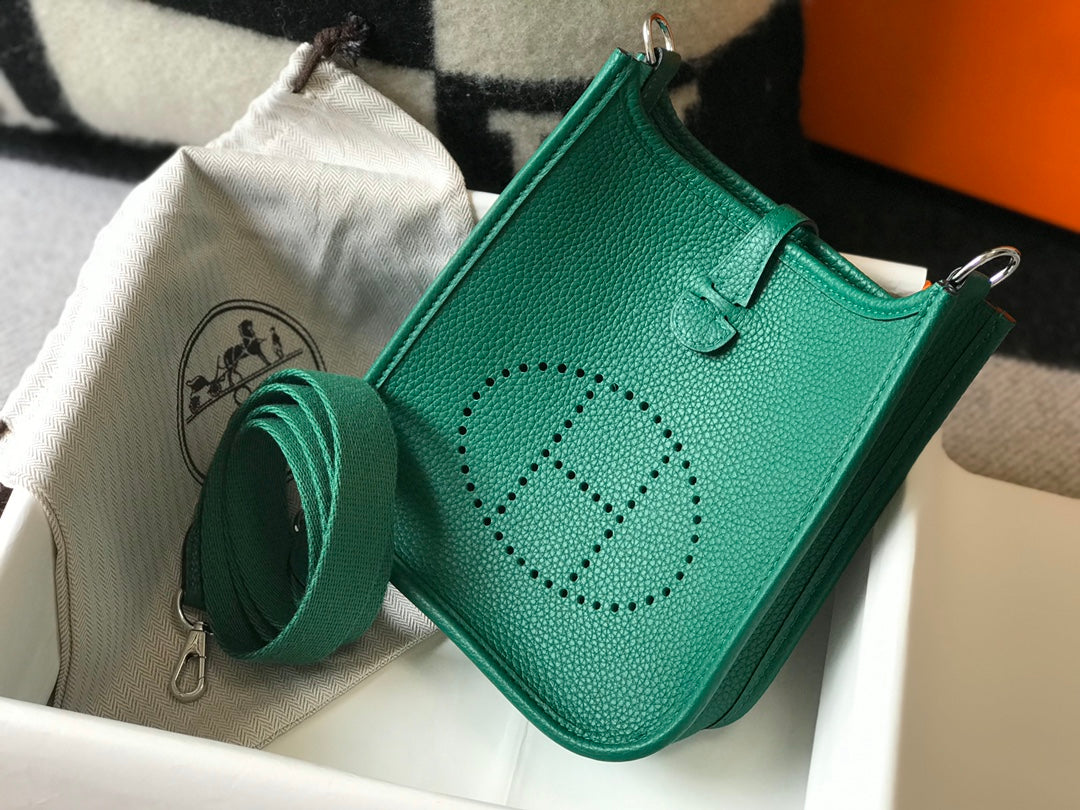 Mini Evelyne 18cm Dark Green Togo Silver Hardware