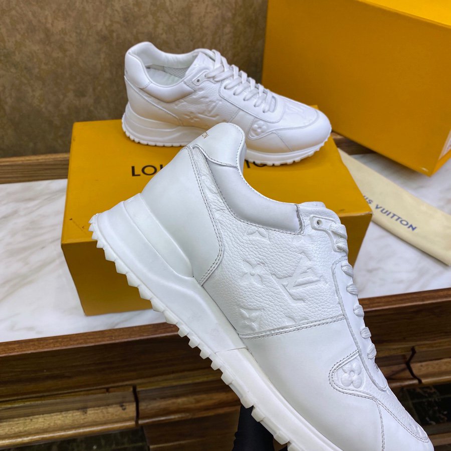 LV RUN AWAY WHITE