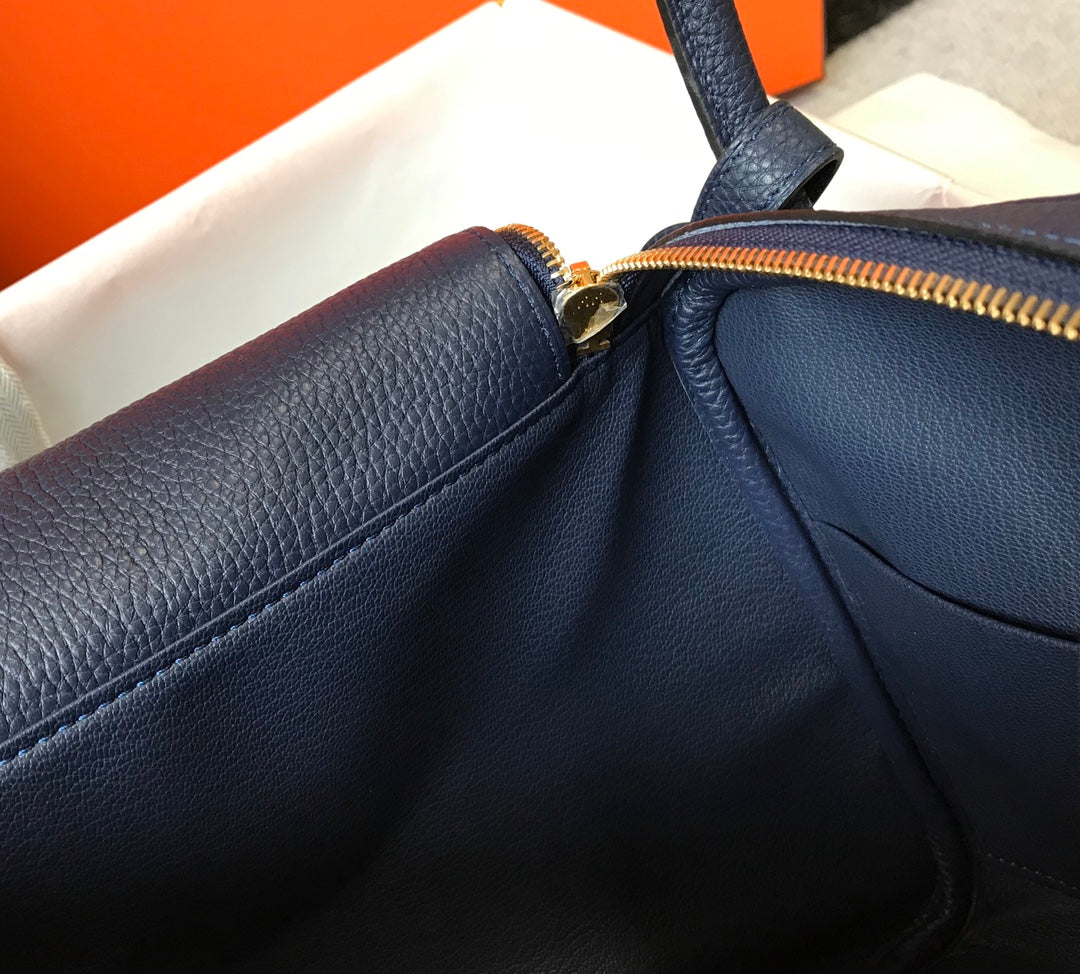 HM LINDY 26 BAG NAVY TAURILLON CLEMENCE LEATHER