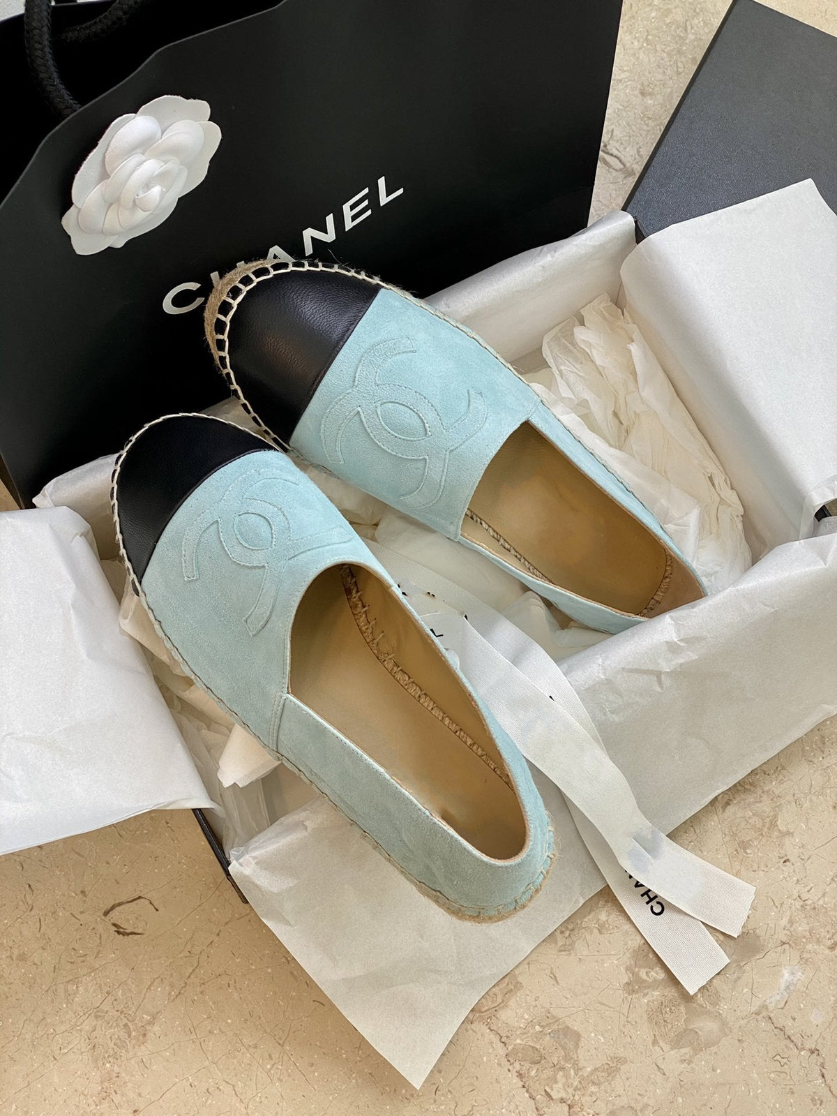 espadrilles cloud blue suede black lambskin