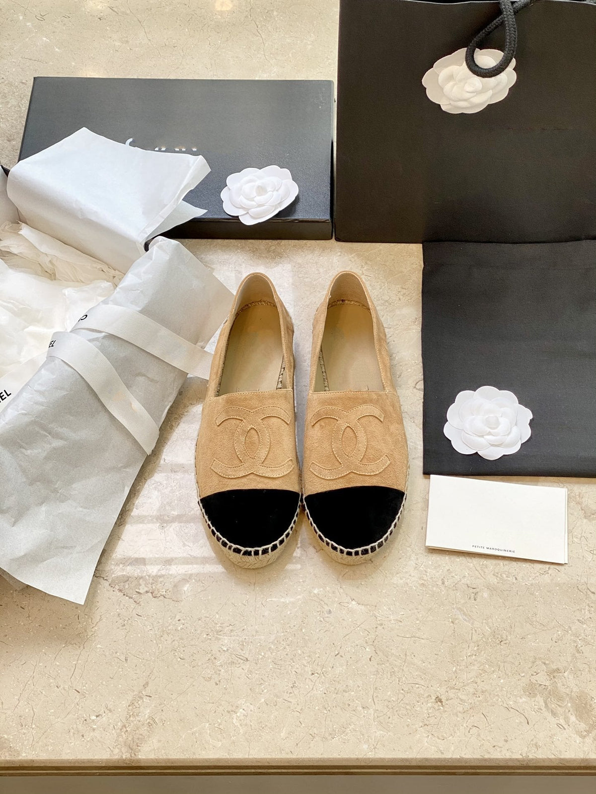 espadrilles beige suede black velvet