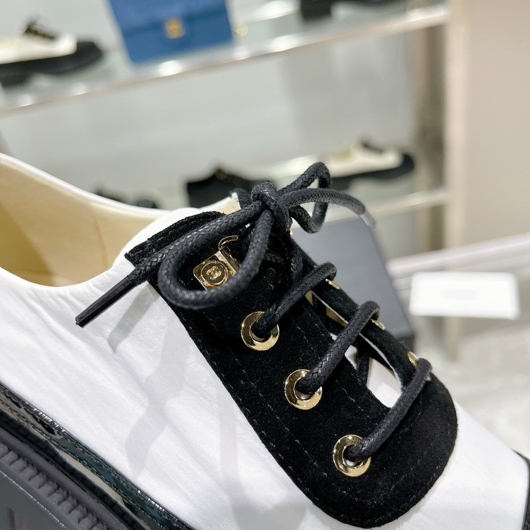 CC Sneaker 45mm Black White Wrinkled Lambskin And Cowhide