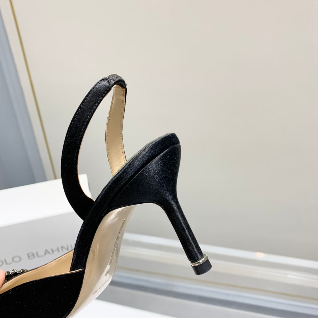 Manolo Buckle Slingback 7cm Black Silk 208027