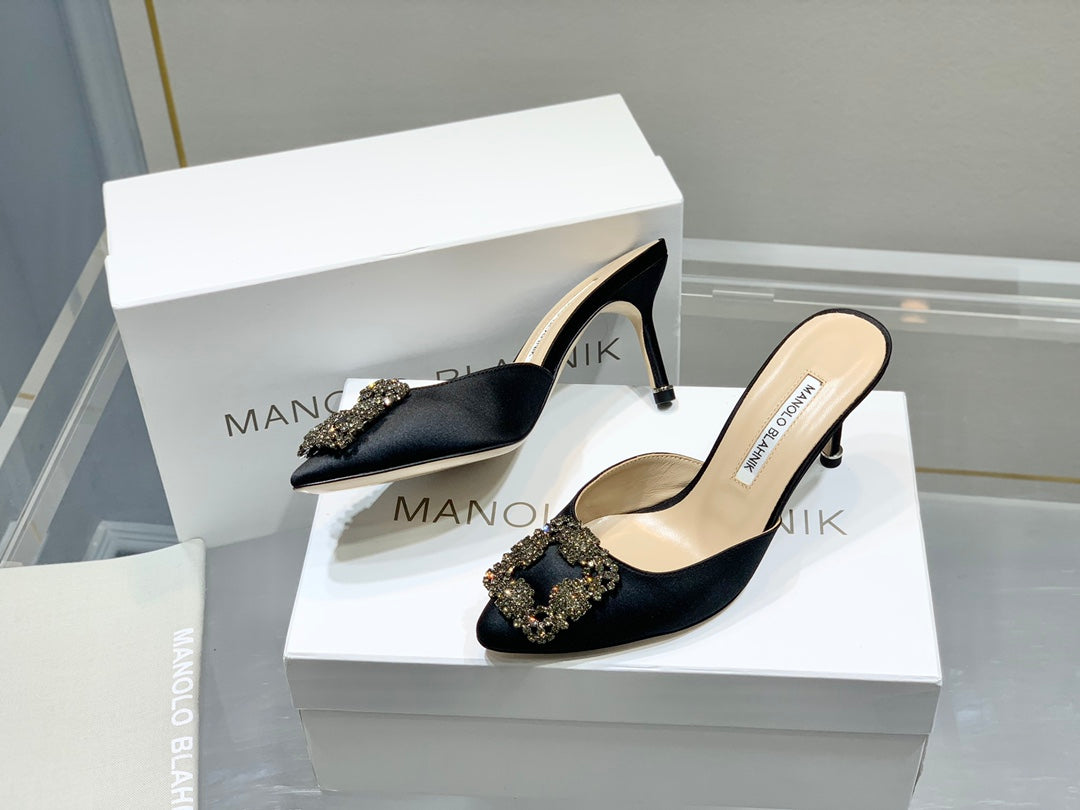 Manolo Buckle Mules 7cm Black Silk 208022