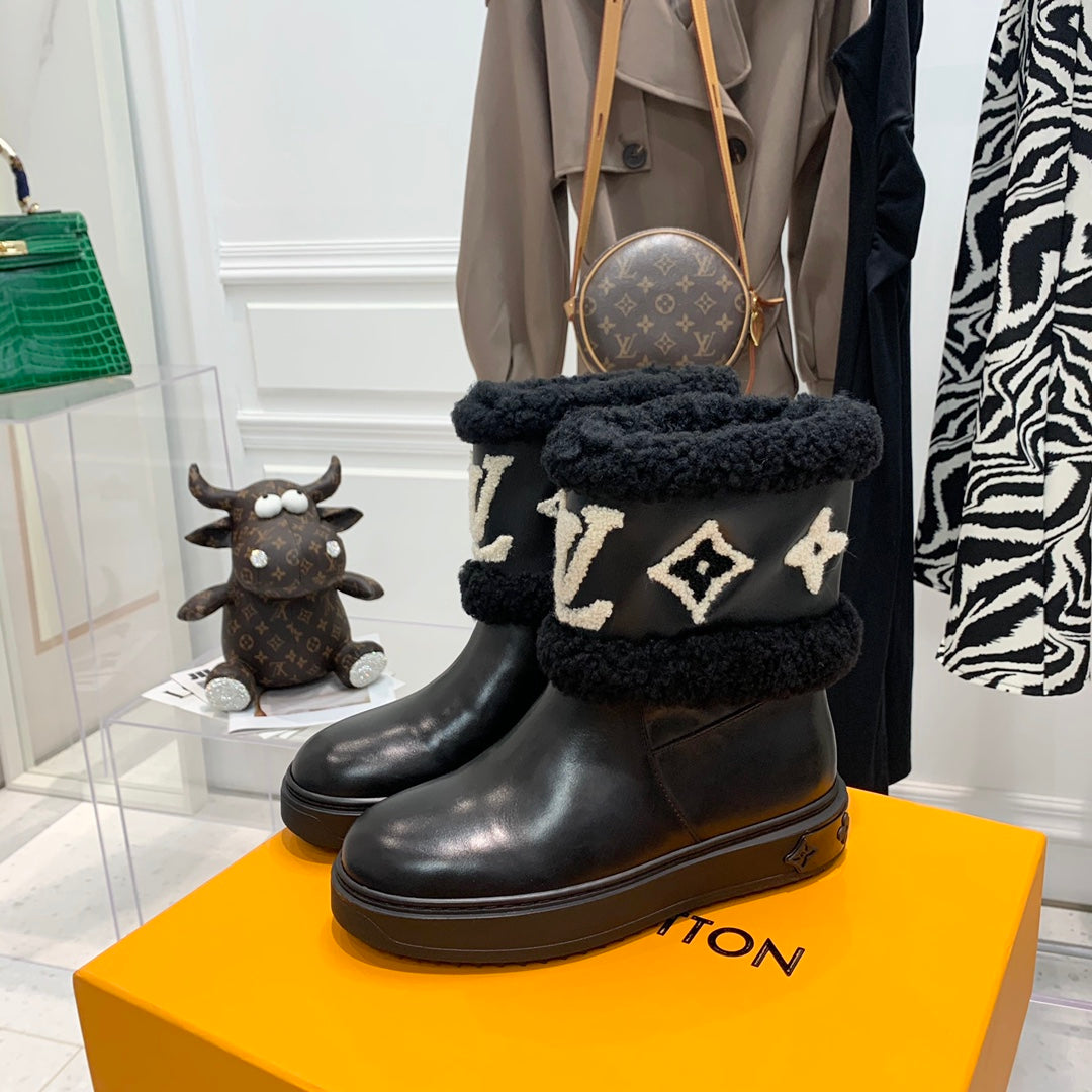 LV Snowdrop Flat Ankle Boot Black Monogram White Cowhide