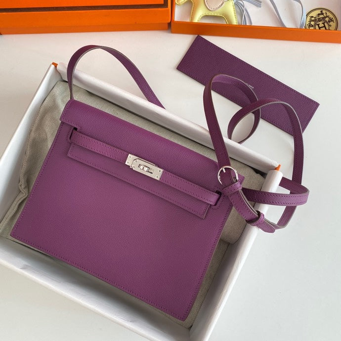 Kelly Danse II 22cm Purple Evercolor Leather Shw
