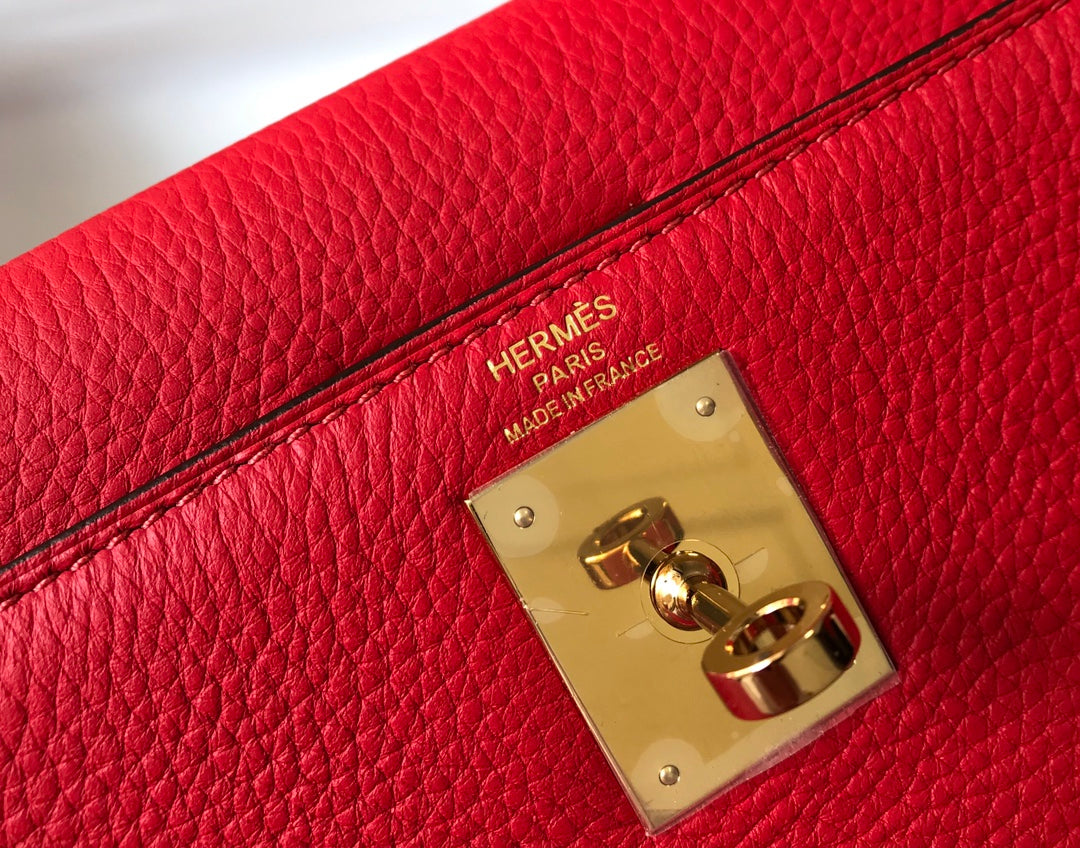 HM KELLY 25CM RED TOGO GOLD HARDWARE