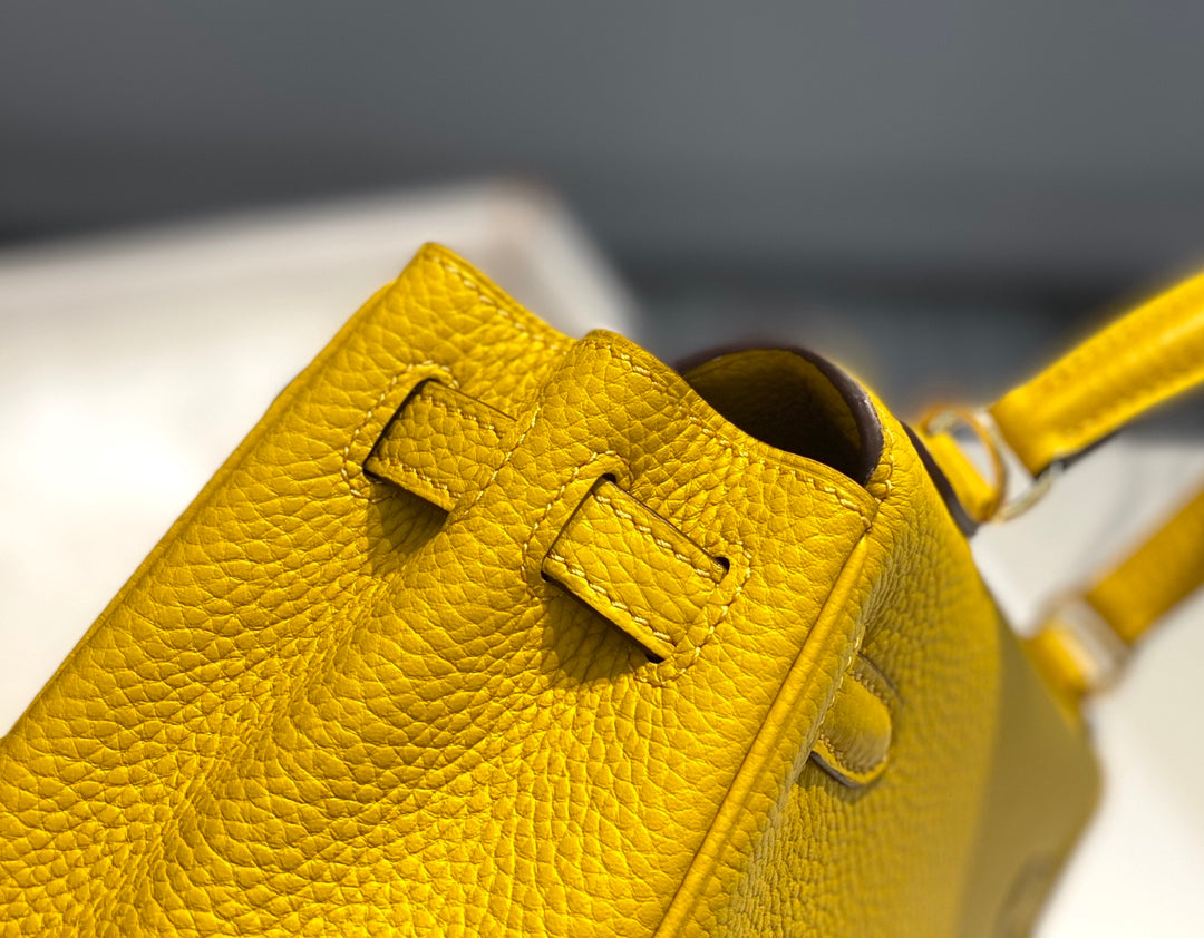 HM KELLY 25CM YELLOW TOGO GOLD HARDWARE