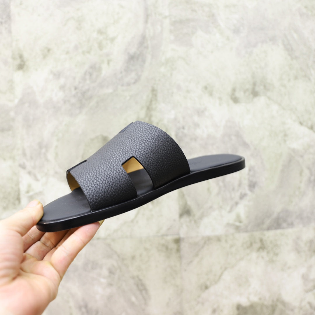 HM IZMIR SANDAL BLACK LAMBSKIN