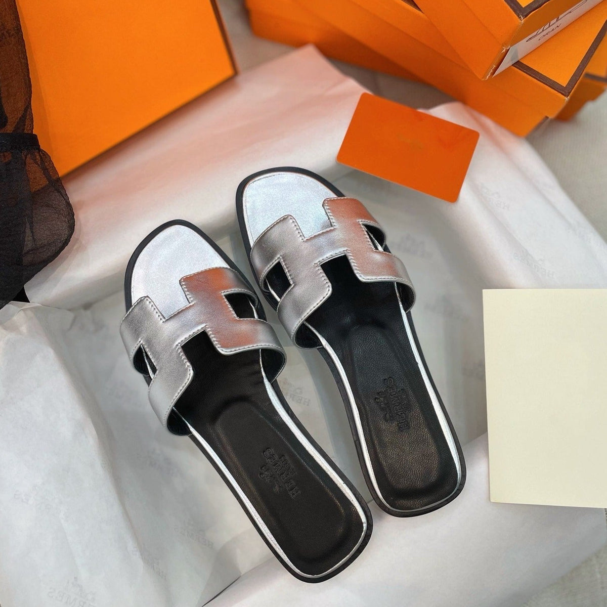 Oran Sandal Silver Leather