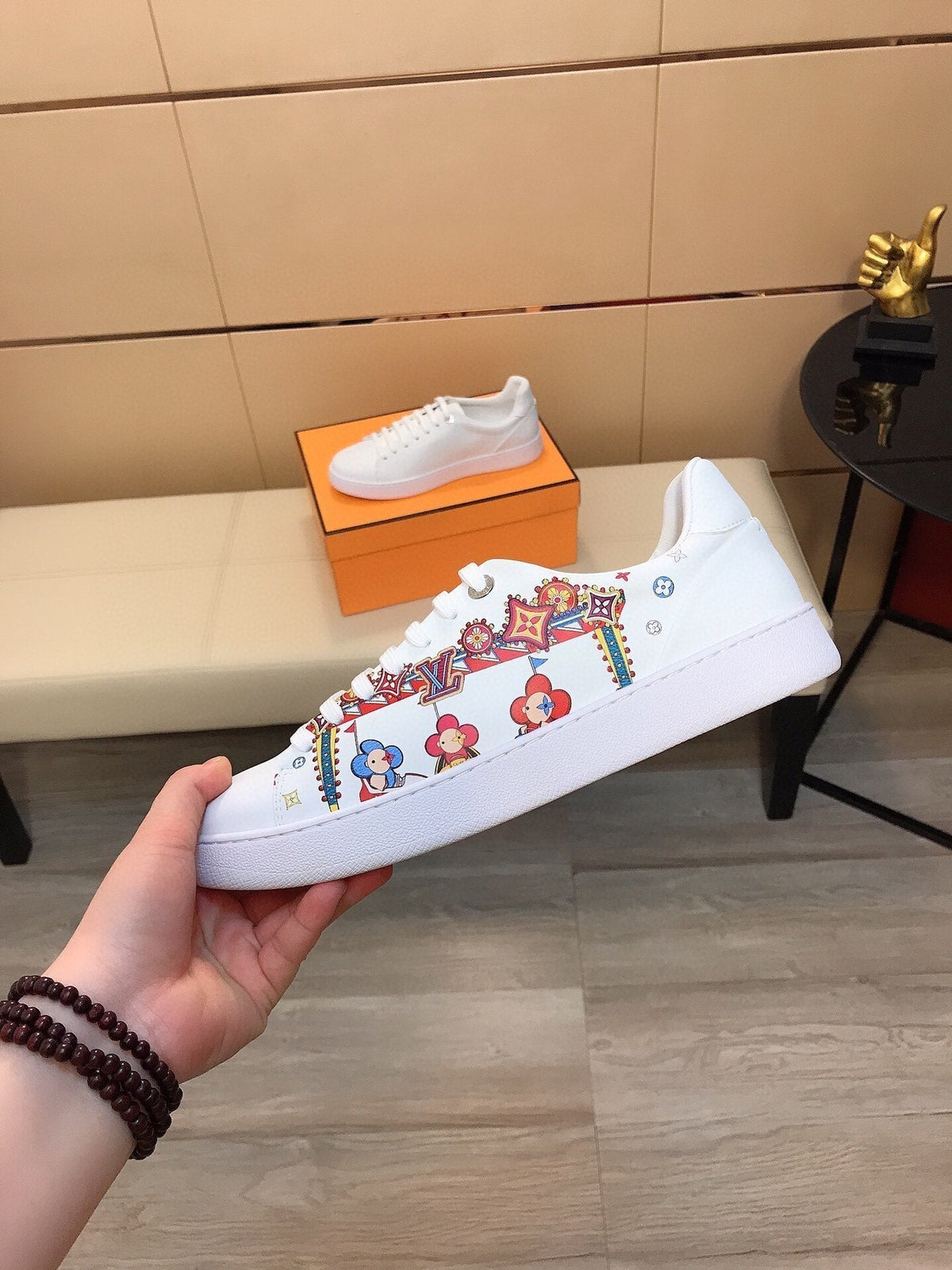 LV TRAINER WHITE CALFSKIN WITH COLORFUL PATTERN