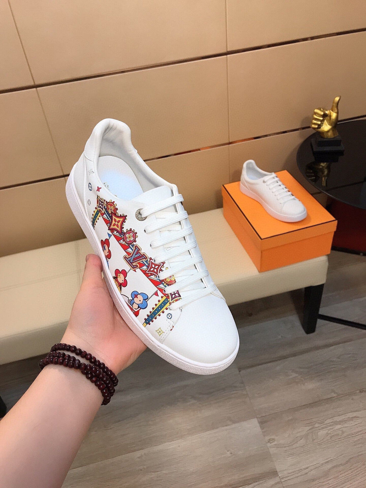 LV TRAINER WHITE CALFSKIN WITH COLORFUL PATTERN