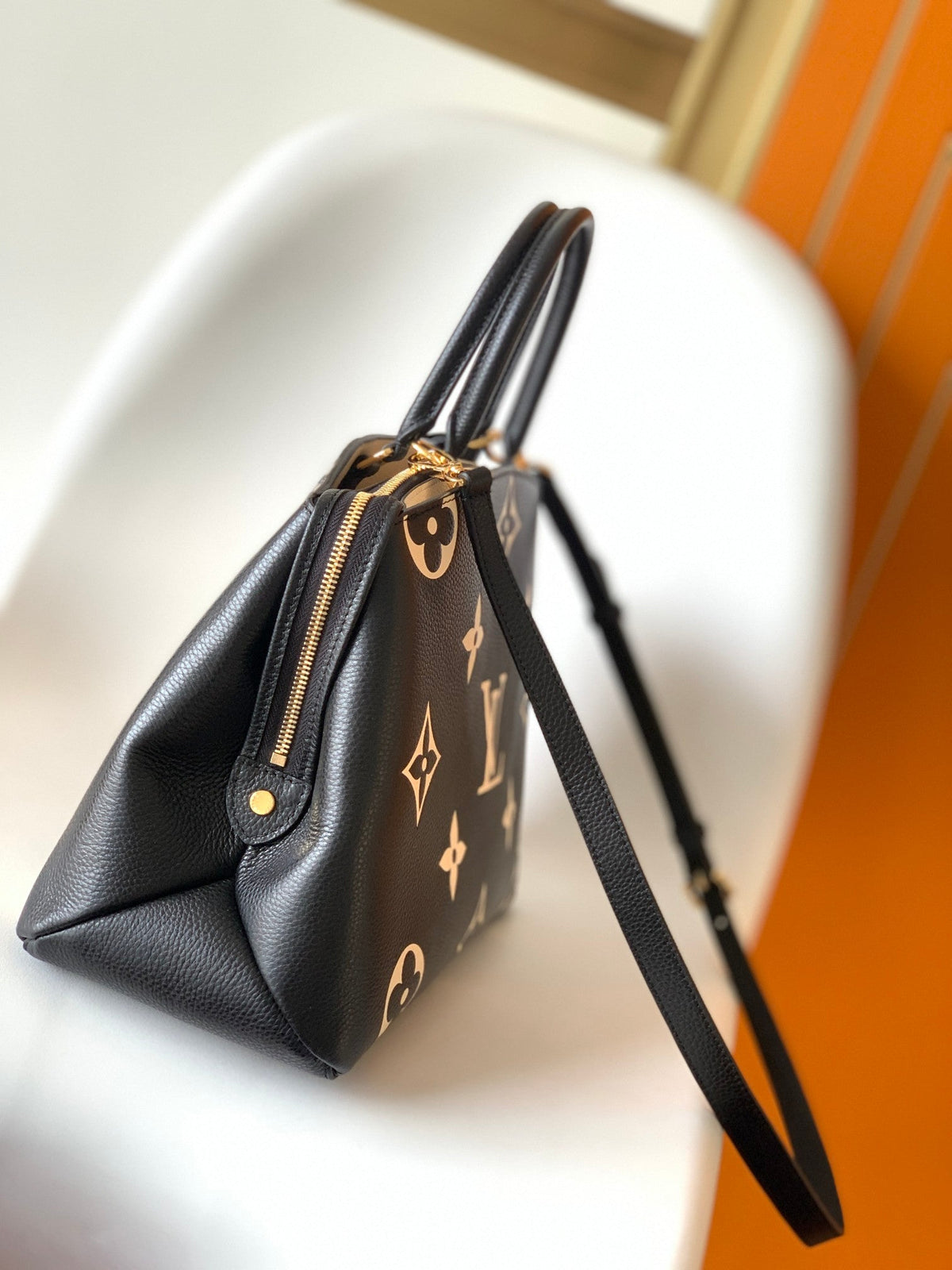 LV Petit Palais Bag Black White Cowhide 241141