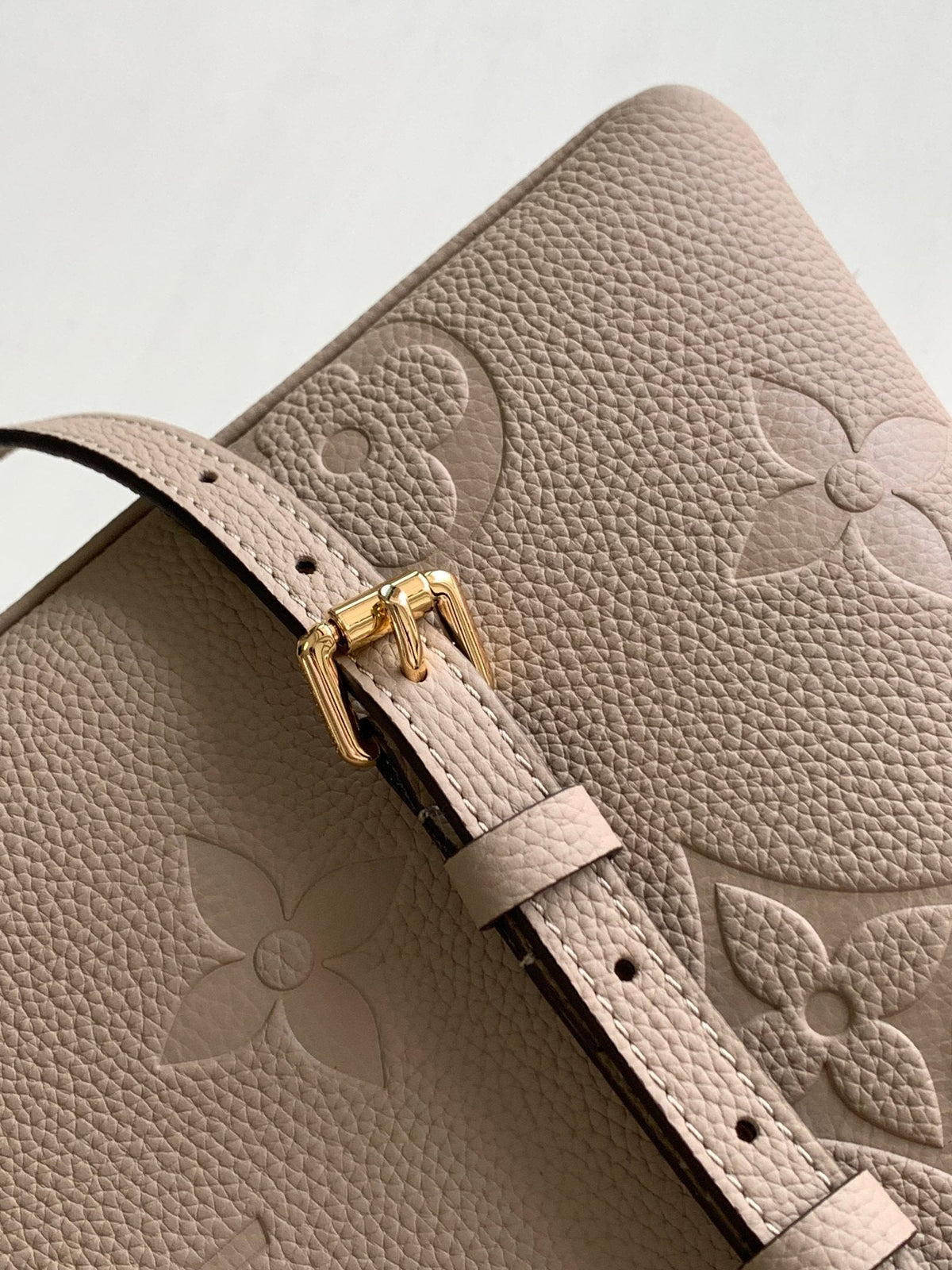 LV Petit Palais Bag Beige Cowhide 241139