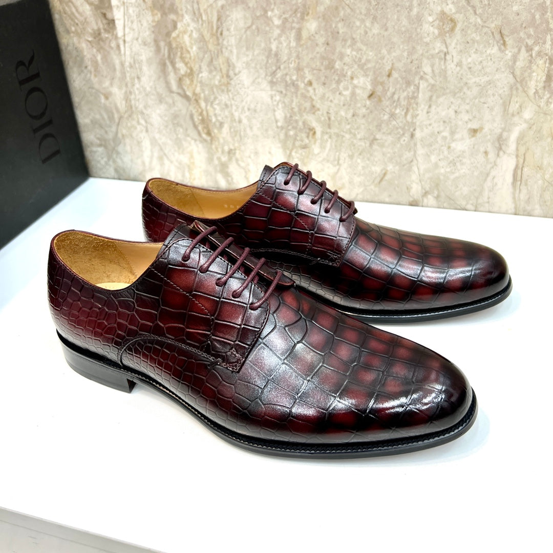 CD CROCODILE MOTIF BASIC OXFORD LAVA COLOR CALFSKIN