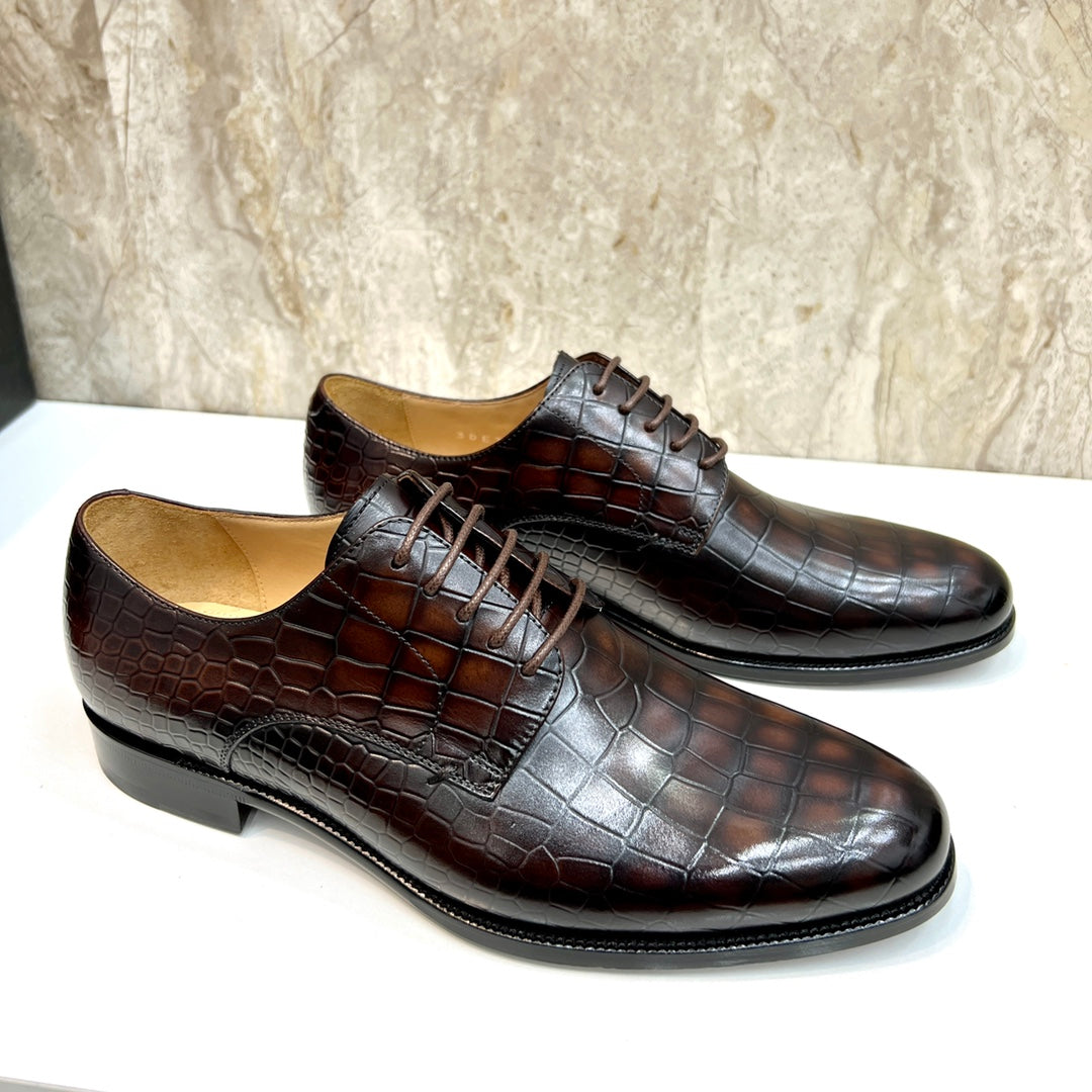 CD CROCODILE MOTIF BASIC OXFORD RUSSET CALFSKIN