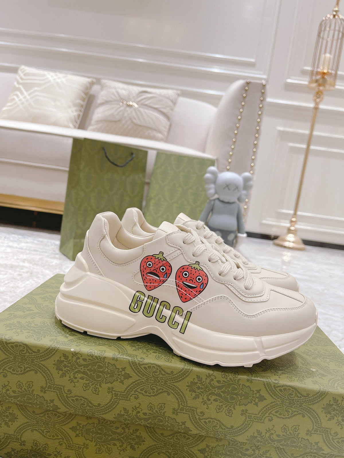 Gucci 2026 Rhyton Sneakers Ivory Cowhide With Strawberry Motif 988664