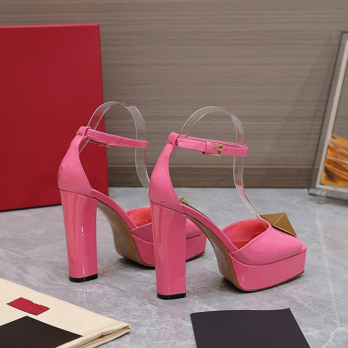 Open Toe Pump With One Stud Gold Patent Pink Leather 130MM