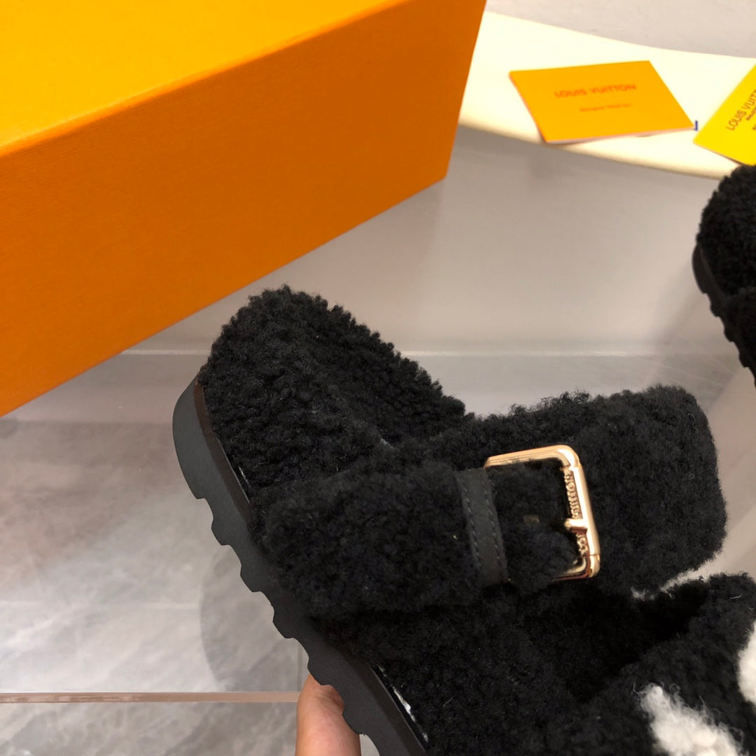 LV Paseo Flat Comfort Mule Black Wool