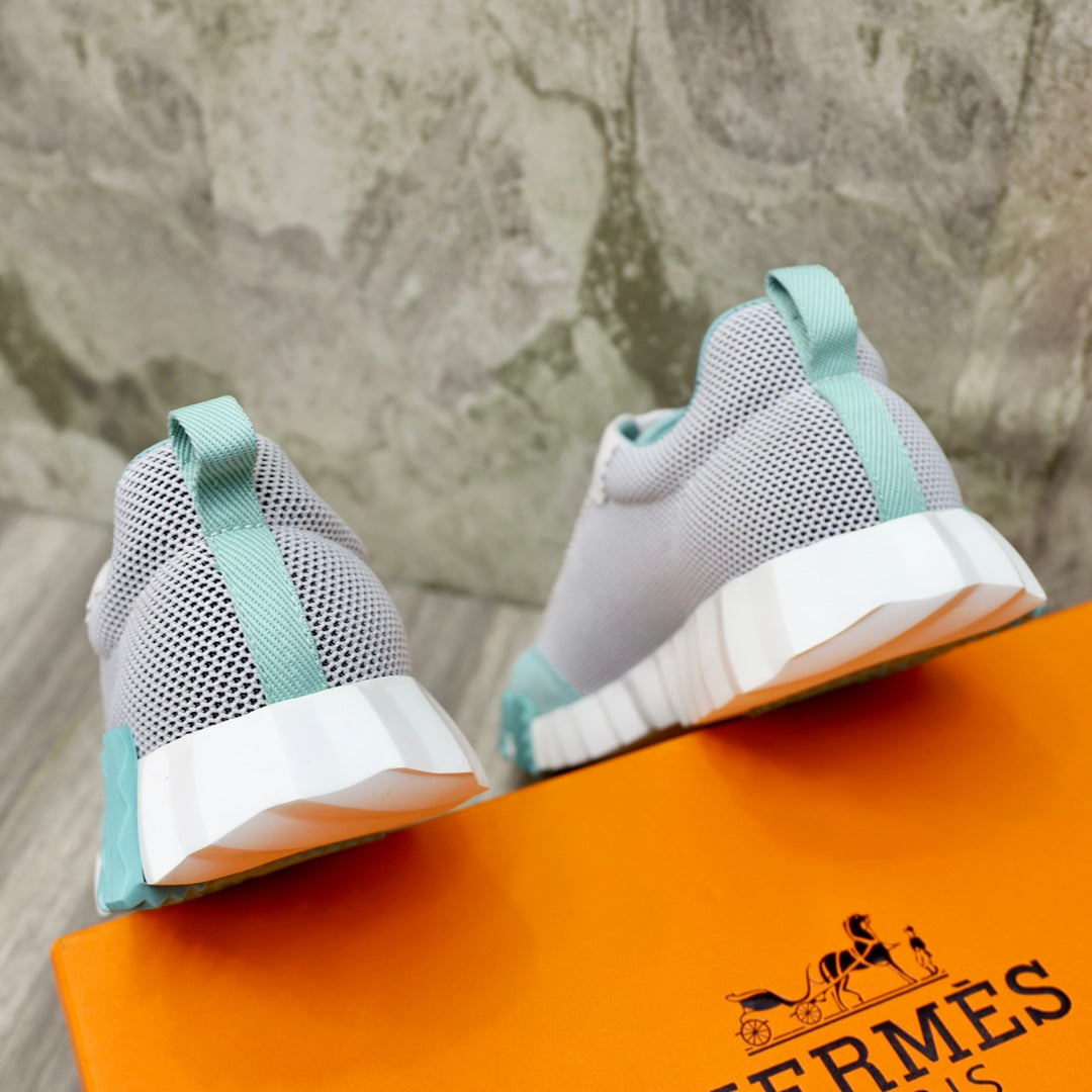 HM BOUNCING SNEAKER SKY AND GRAY BREATHABLE FABRIC