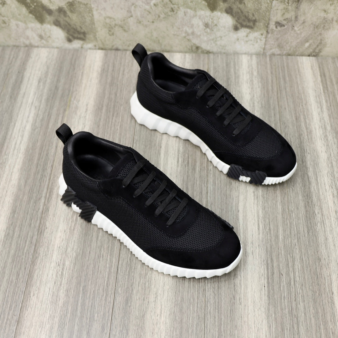 HM BOUNCING SNEAKER BLACK BREATHABLE FABRIC