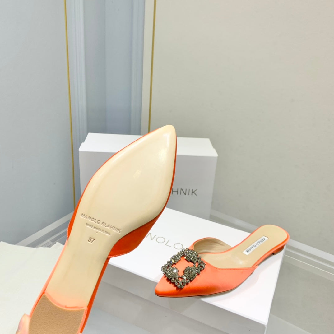 Manolo Buckle Flast Mules Orange Silk 327520