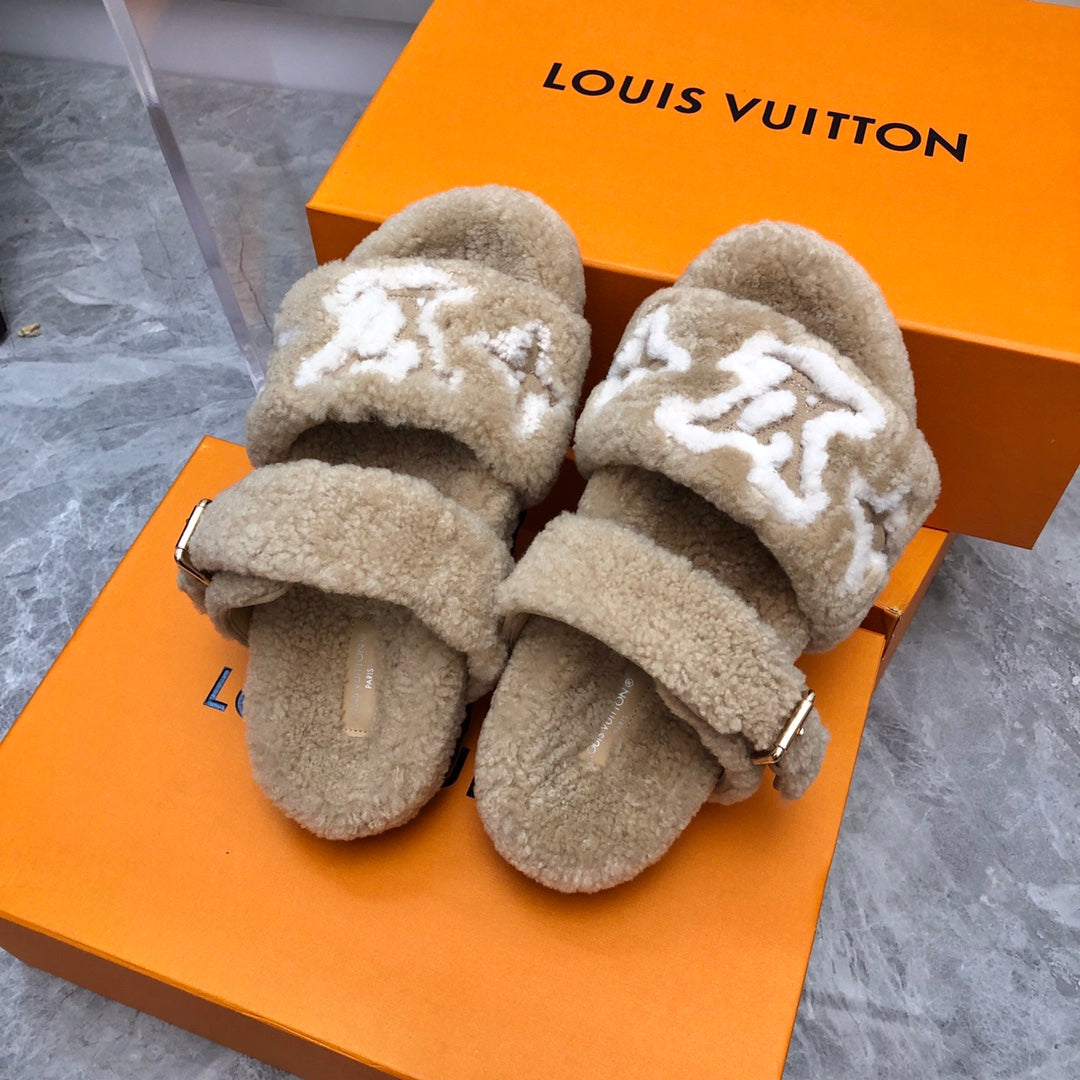 LV Paseo Flat Comfort Mule Light Brown Wool