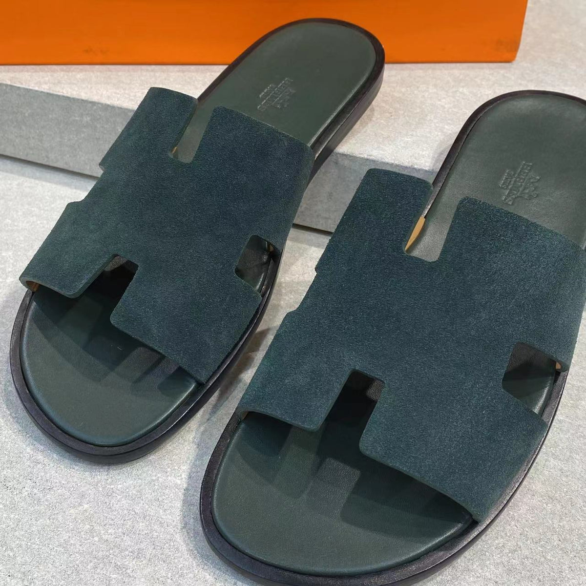 HM Men's Izmir Slide Dark Green Suede 669096