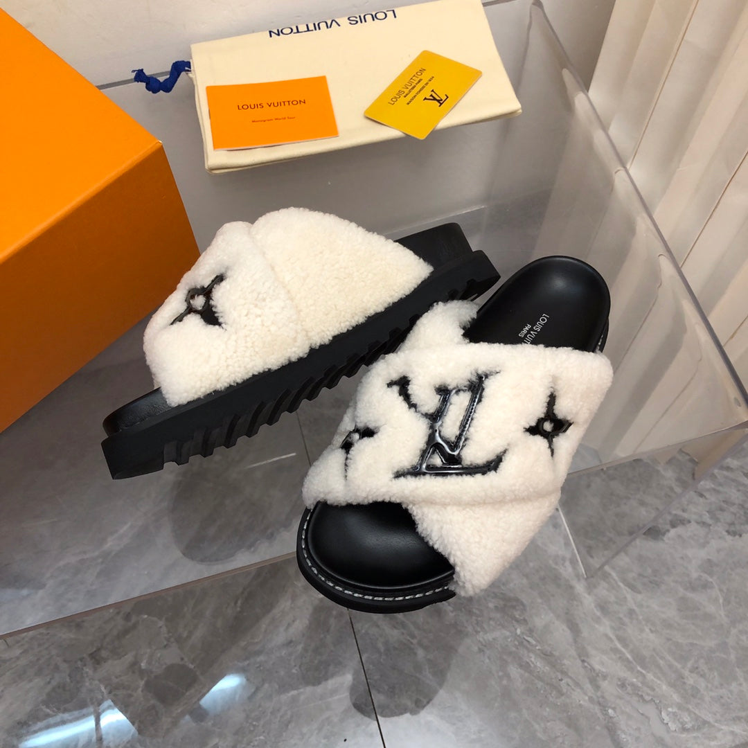 LV Paseo Flat Comfort Mule White Black Fleece