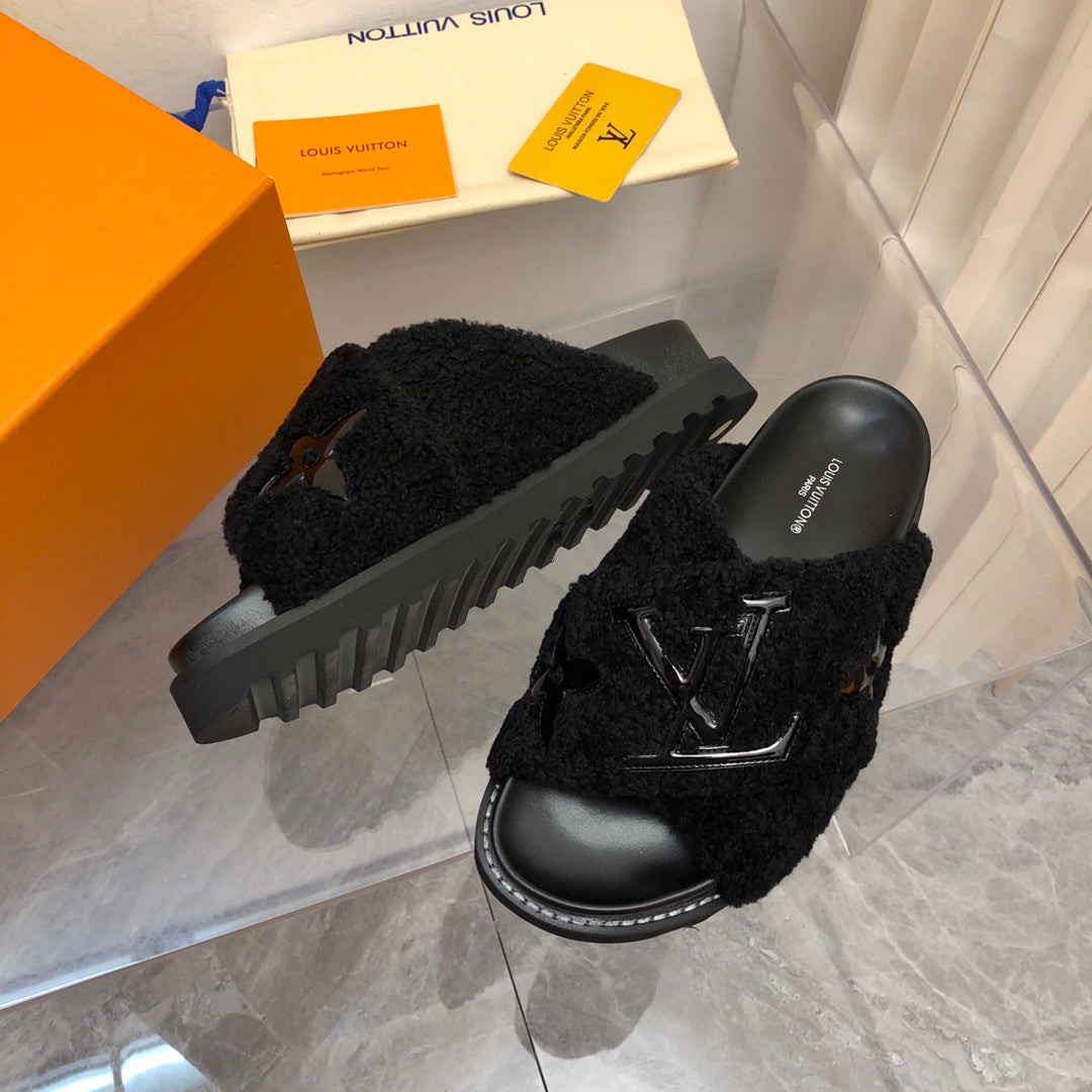 LV Paseo Flat Comfort Mule Black Fleece