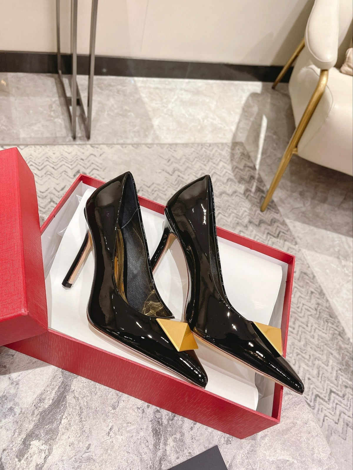 VT 25 Toe Pumps Black Patent Leather