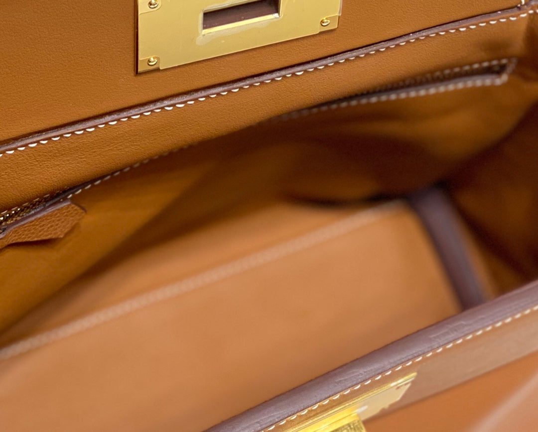 Hermes Bag Brown with Gold Buckle Calfkin 250264