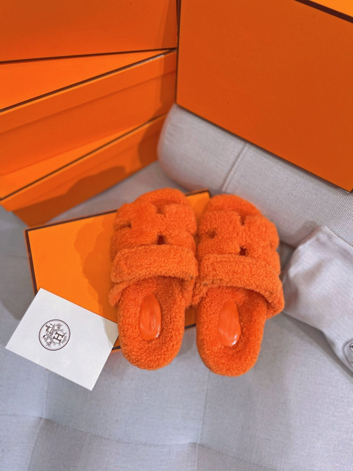 chypre sandal orange lamb wool