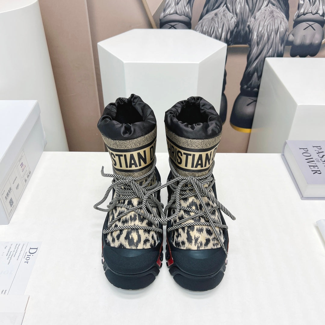 CD Snow Ankle Boots Black Beige Cowhide Nylon Fabric 539662