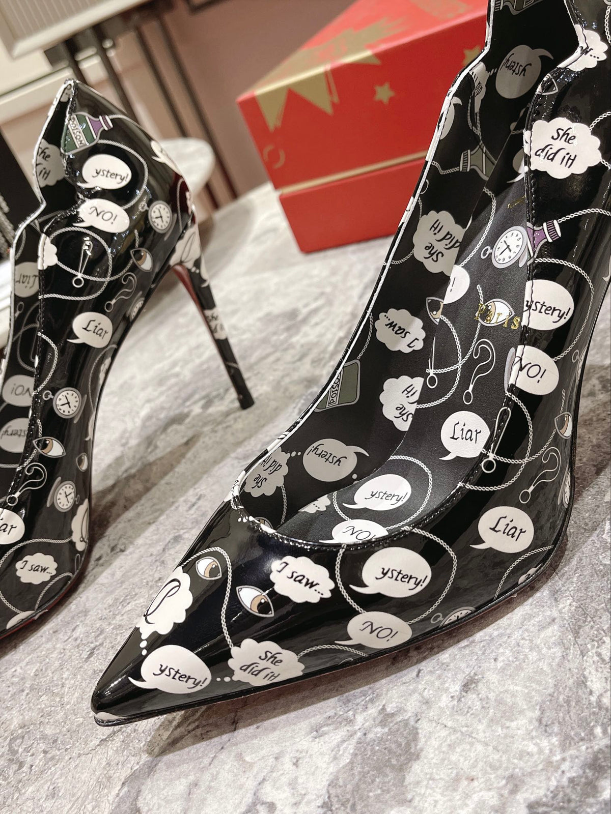 CL Hot Chick Pumps 100mm Patent Weapons Black