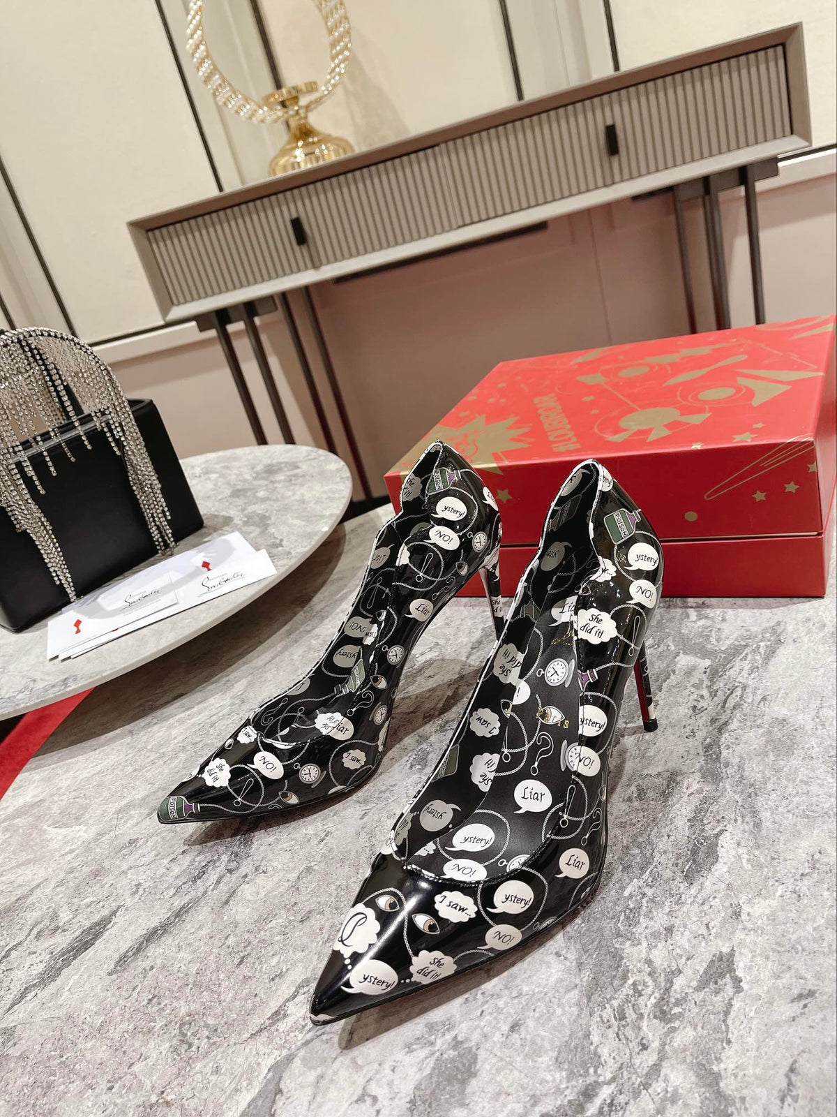 CL Hot Chick Pumps 100mm Patent Weapons Black