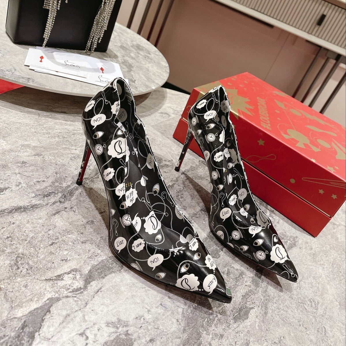 CL Hot Chick Pumps 100mm Patent Weapons Black