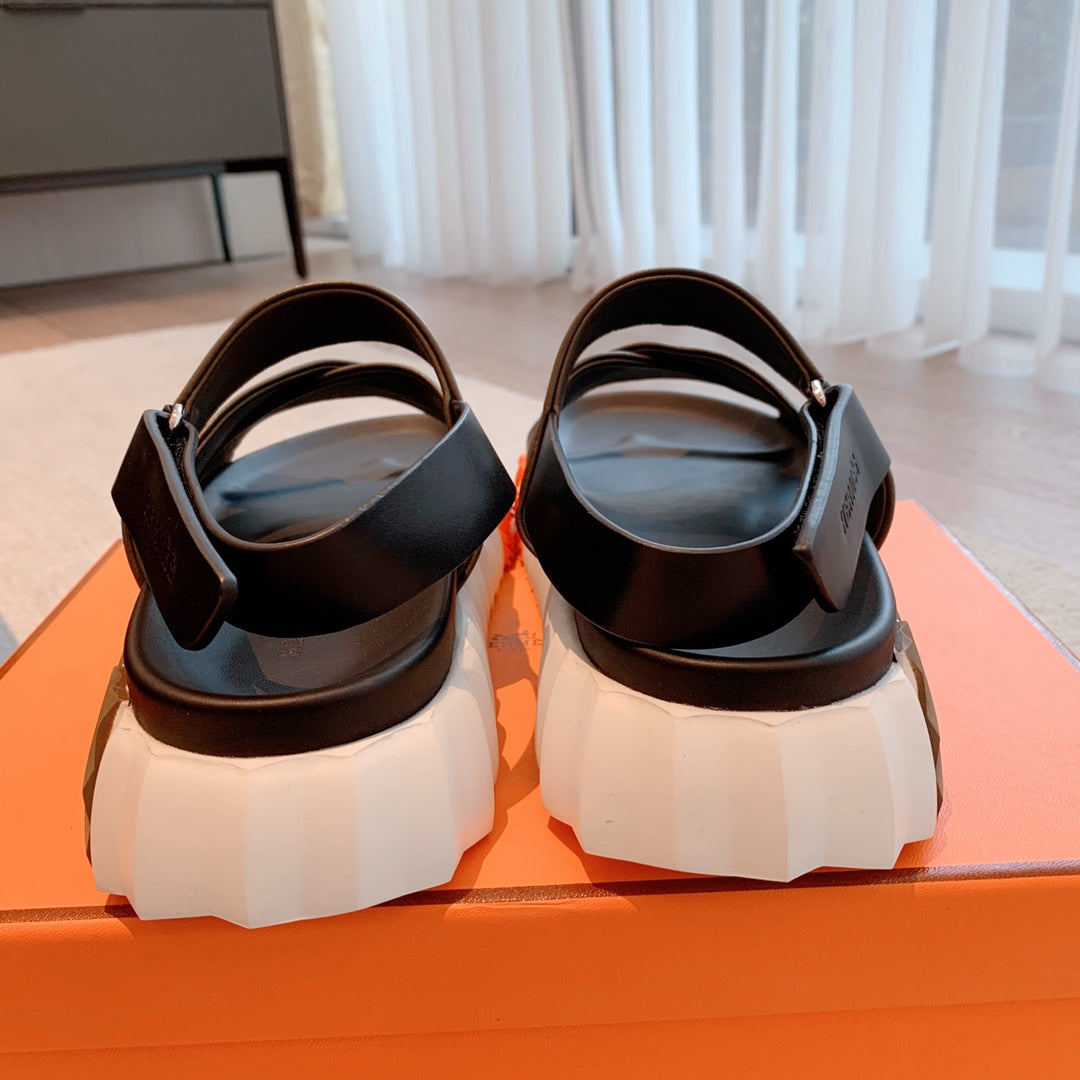 HM ELECTRIC SANDAL CEDAR CALFSKIN