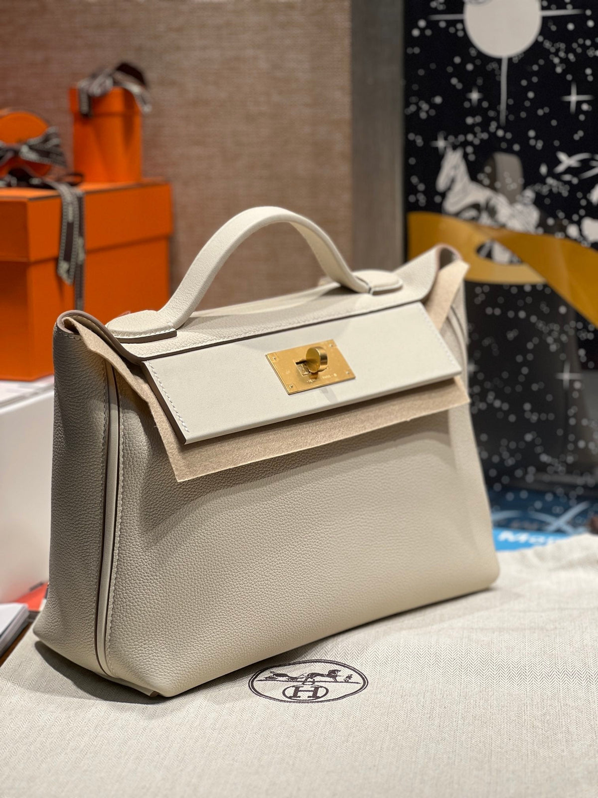 HM 24/24 Bag Milkshake White Leather Gold Hardware