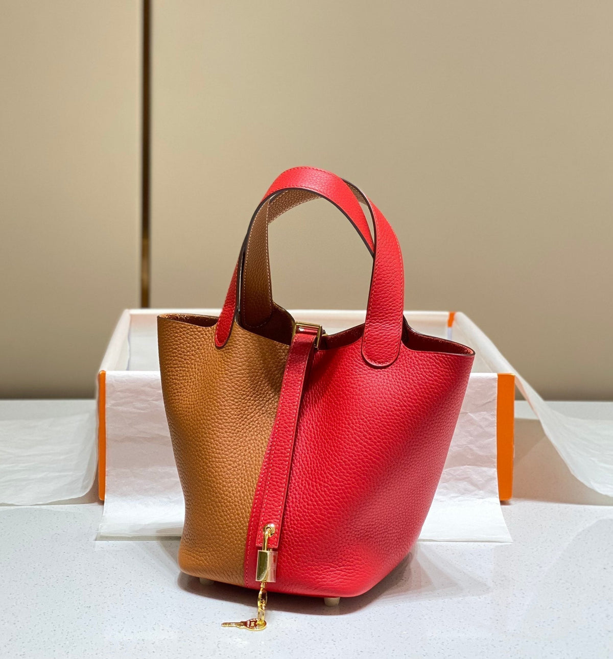 picotin lock 18 red brown togo shw