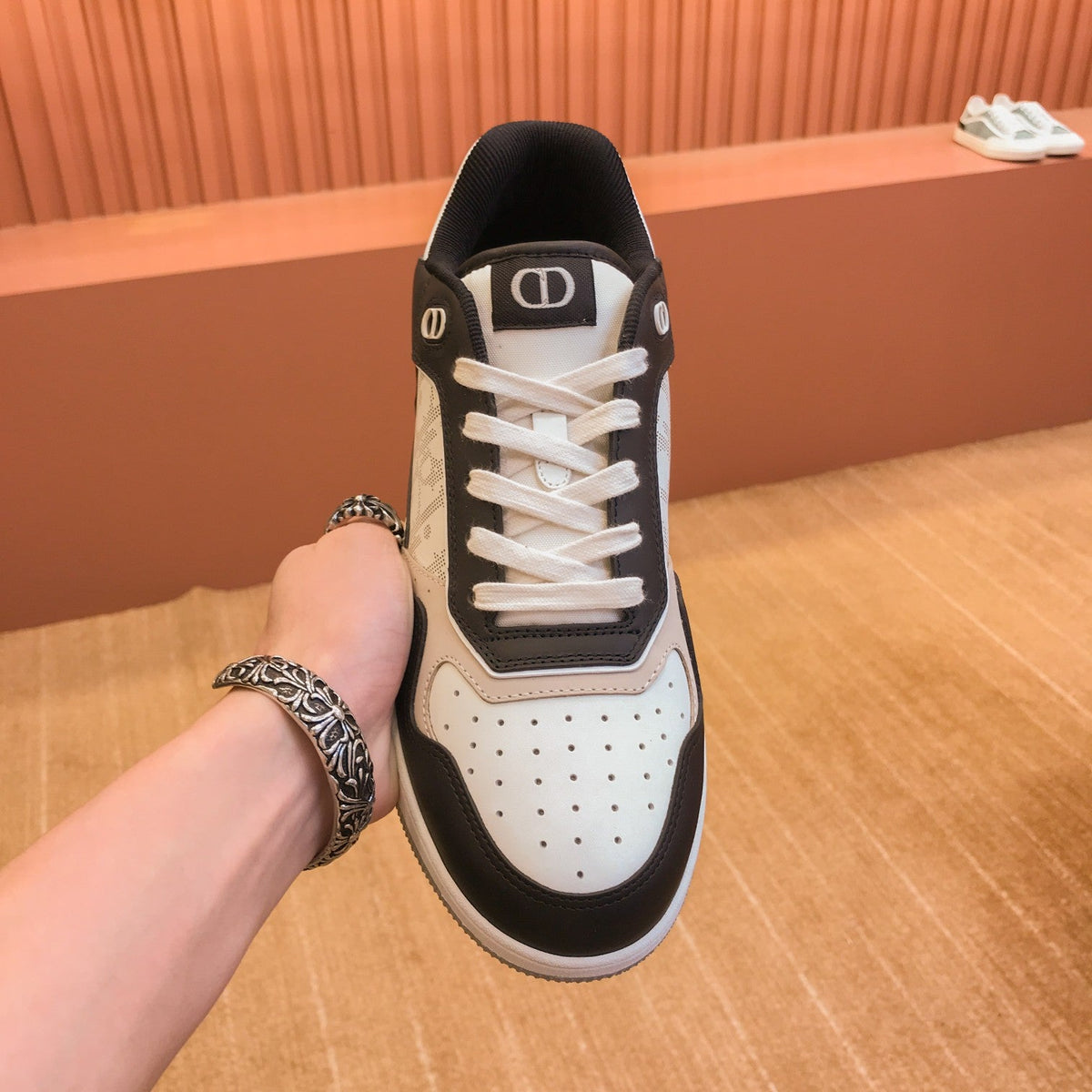 CD B27 LOW-TOP SNEAKER BLACK-WHITE MESH CALFSKIN
