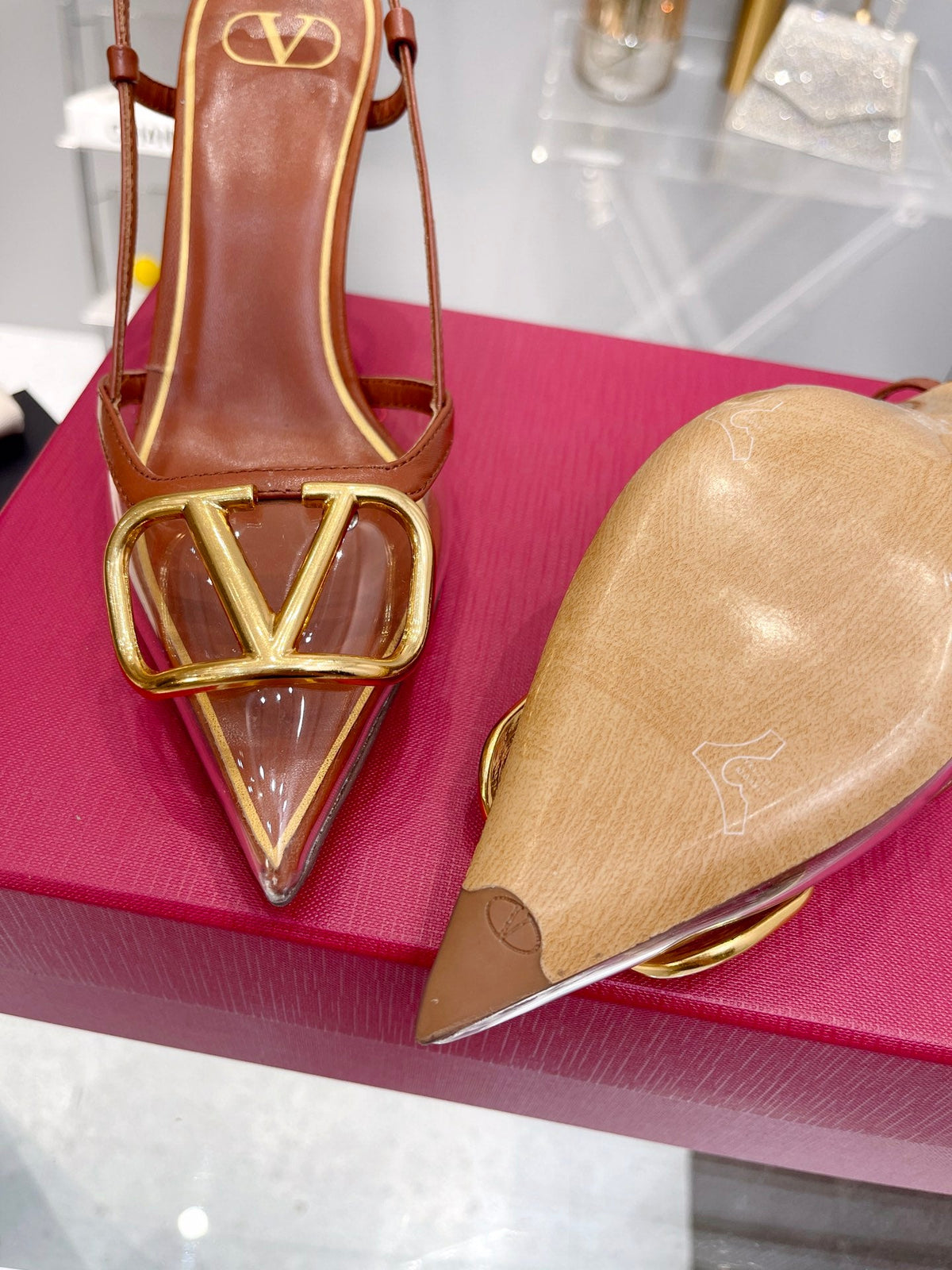 VT Vlogo Slingback Brown PVC Sheepskin