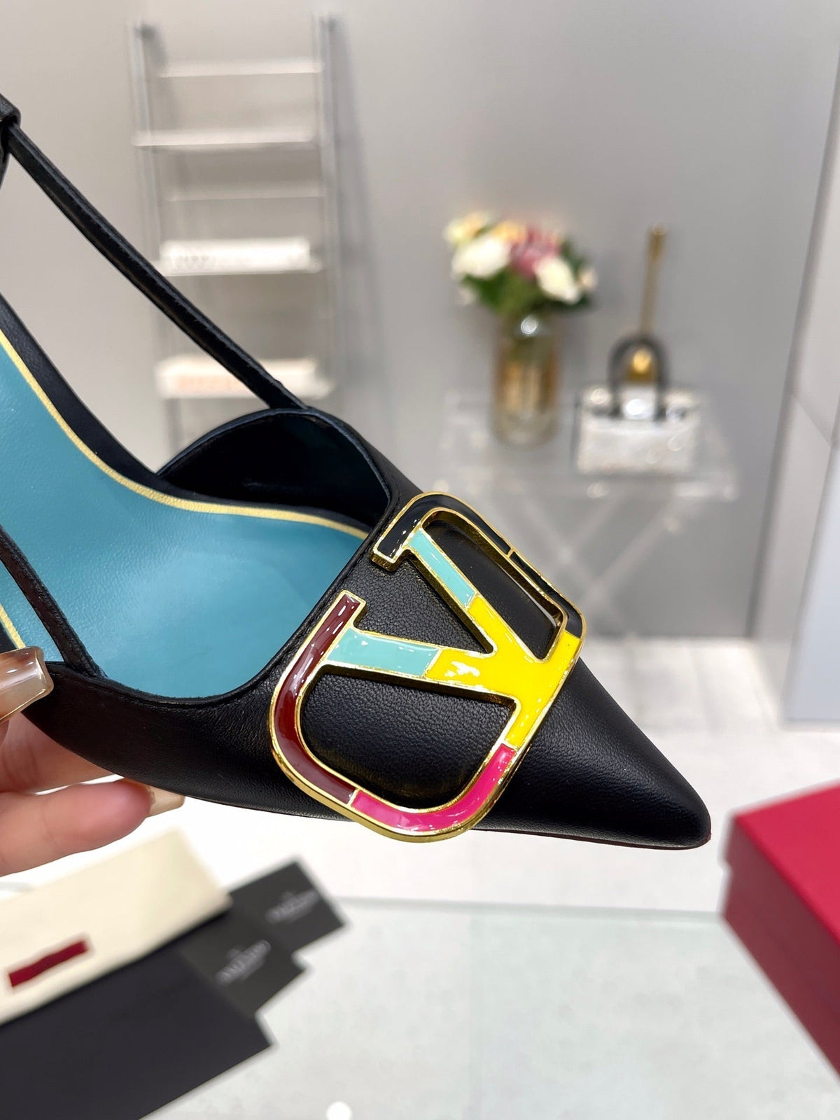 VT Vlogo Signature 75mm Black Slingback Sheepskin